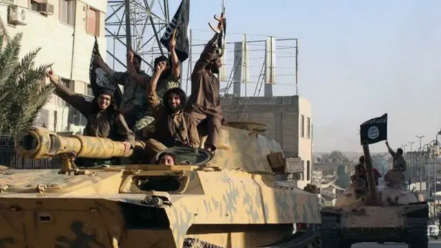 القوات الأمريكية الإضافية في سوريا ستساعد في القتال ضد الدولة الإسلامية