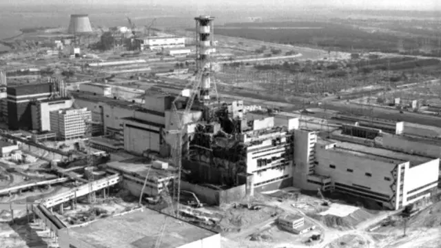 مقامات و رسانه‌های شوروی برای چند هفته از انتشار خبر انفجار در چرنوبیل جلوگیری کردند