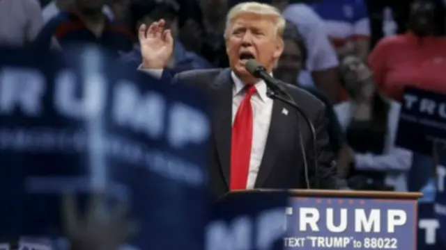 Ông Trump kêu gọi hai ứng viên Cruz và Kasich bỏ cuộc
