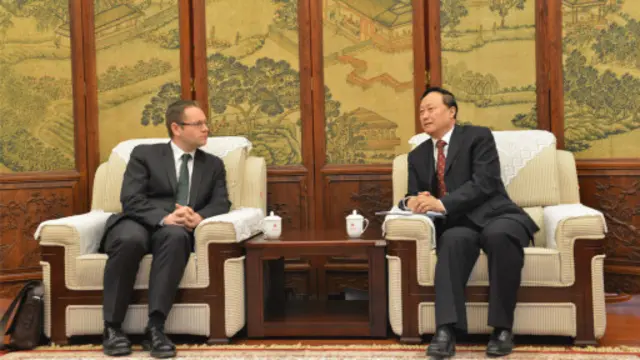 巴蒂与北京大学党委书记朱善璐会晤