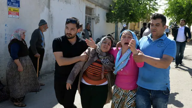 تركيا ترغب في السيطرة على الطريق الذي يستخدمه مسلحو تنظيم الدولة الإسلامية في تهريب الأفراد من سوريا وإليها