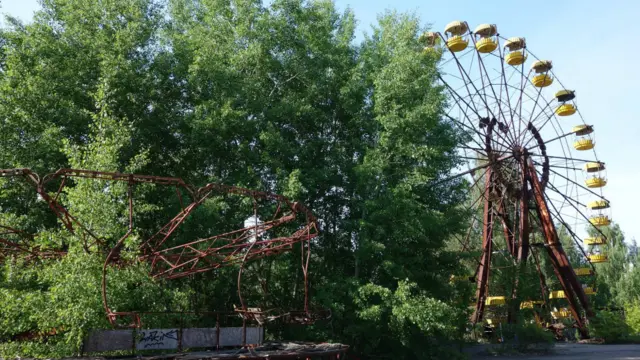 普里皮亚季市内的儿童游乐园