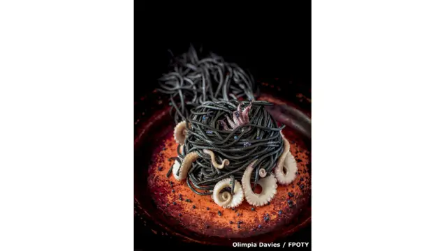 Treasure of the Sea - by Olimpia Davies / FPOTY