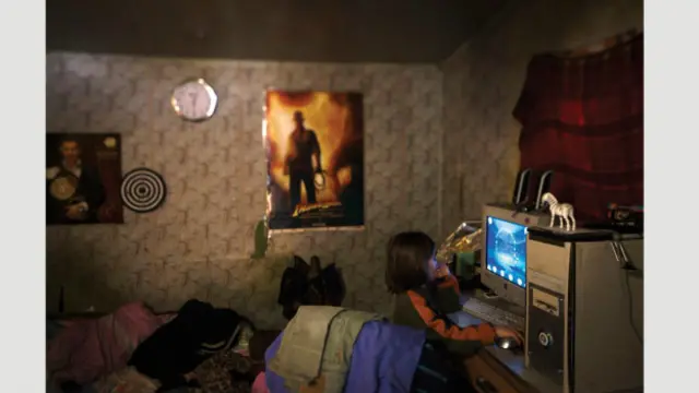 Fotógrafo Andrej Krementschouk visitou Chernobyl a partirbaixa betpix3652008 para realizar dois livros