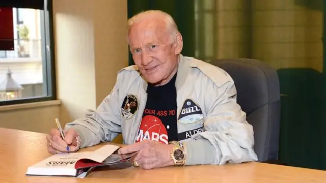 奥尔德林花费大量时间写书，鼓励在火星建立永久基地（图片来源：Getty Images)