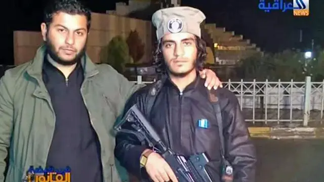 صورة لمدلول أثناء عمله مع تنظيم الدولة 