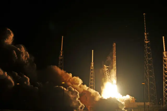 Запуск ракеты Falcon 9