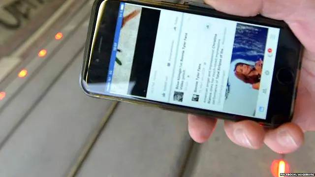 فون کے استعمال کے وقت اگر نیچے دھیان ہے تو ٹریفک سگنلز نظر آ سکیں گے