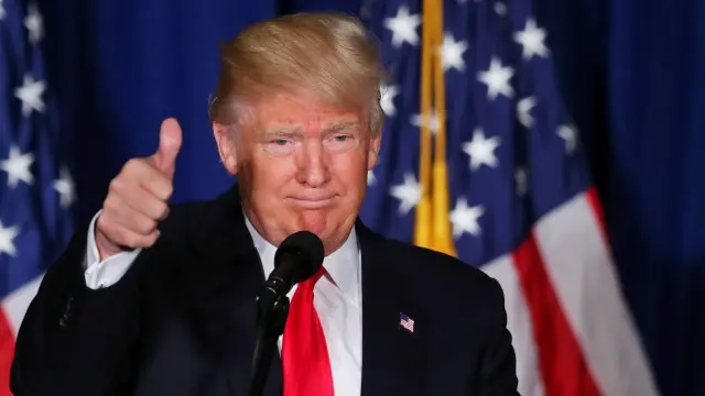 Donald Trump berikrar akan "merontokkan karat yang ada pada kebijakan luar negeri AS".