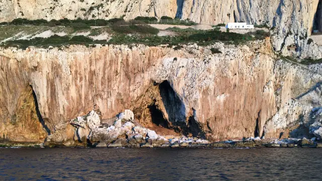 Neanderthal terakhir diklaim hidup di gua-gua Gibraltar.