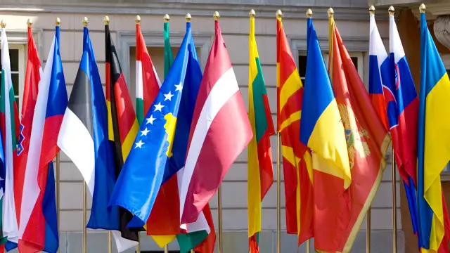 Прапори країн-членів ОБСЄ