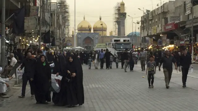 په پام کې ده چې د بغداد شمال الکاظمیه ښار کې د امام موسی کاظم زیارت ته زرګونه شیعه ګان ورشي.