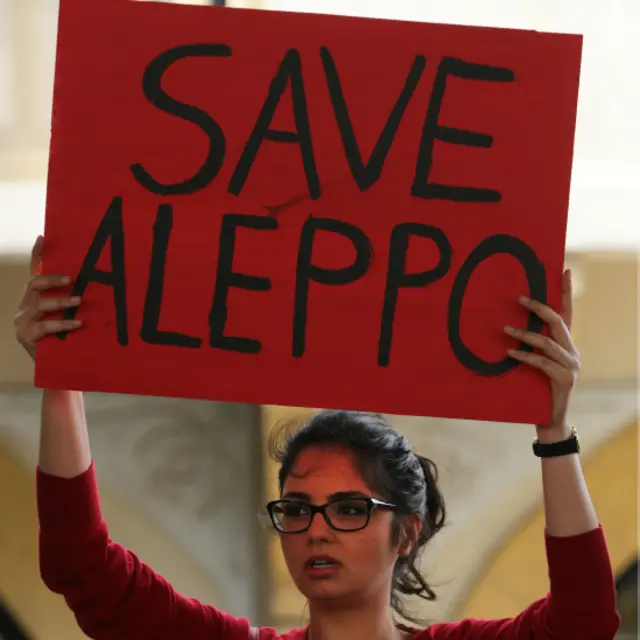 Участница демонстрации