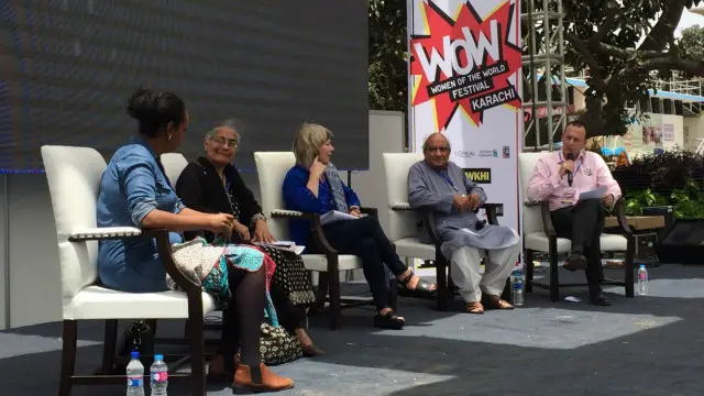 انسانی حقوق کی سرگرم کارکن طاہرہ عبداللہ نے ایک پینل گفتگو کے دوران کہا کہ ہمیں اپنے تجربات سے ایک دوسرے کو آگاہ کرنا ہوگا