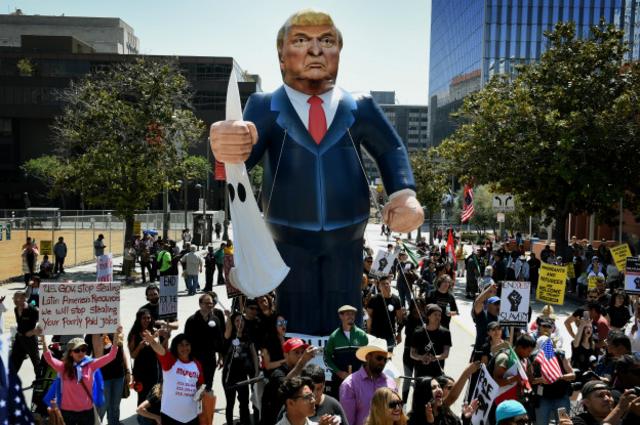Протесты против Дональда Трампа в Калифорнии