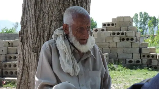 ځايي اوسېدونکى زين بابا ددې بريد وروسته خپل زوى سره يوځاى تر دوو مياشتو بندي و.