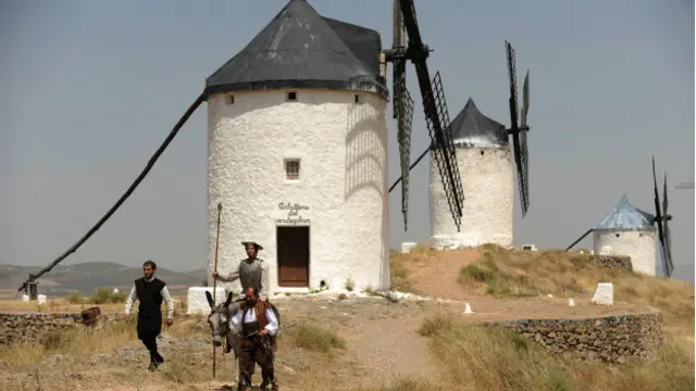 玛丽亚·安东尼娅·加尔塞斯认为,堂吉诃德代表着一种“囚禁比喻”, 由他的精神错乱所左右(图片来源:Getty)