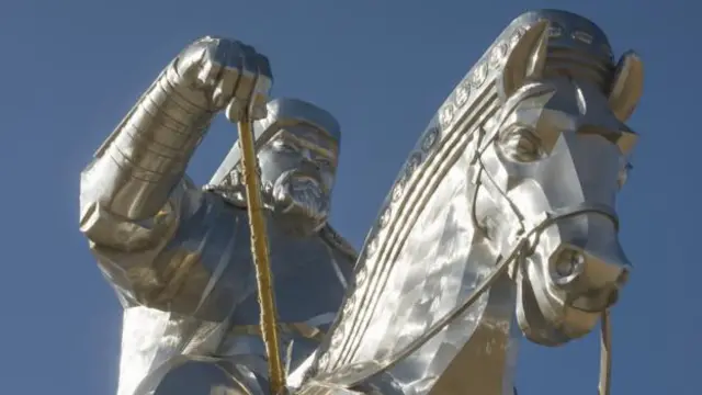 长胡子的成吉思汗征服了大部分亚洲地区，这为长胡子的男人更具支配地位的说法增加了可信度。(图片来源: Getty Images)