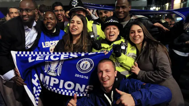 Болельщики кулба "Лестер"