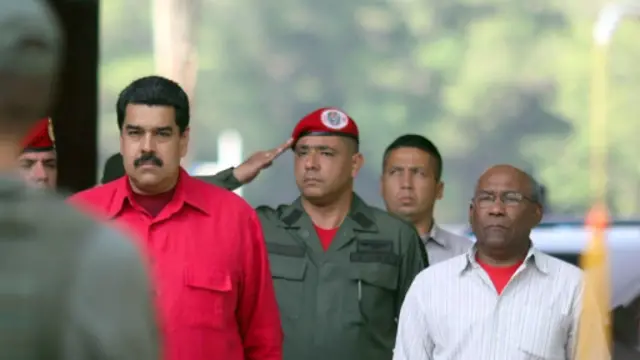 در صورت برکناری مادورو (چپ) در سال آینده، ایستوریز (راست) وظایف او را برعهده می‌گیرد