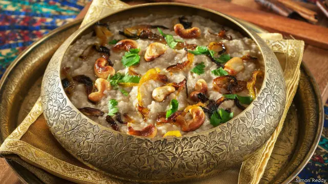 Tampaknya tidak terlalu nikmat, tetapi bubur daging ini benar-benar merupakan hidangan yang lezat.