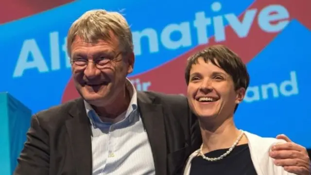 Almaniya üçün Alternativ partiaysı bu həftəsonu Almaniyada İslama etiraz paltformasını qəbul edib.