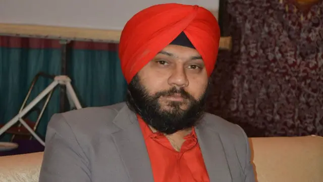 مہندرپال سنگھ کے مطابق وہ اپنے وکیل سے مشاورت کے بعد ایف آئی آر میں دفعہ 295 اے شامل کرنے کی درخواست دیں گے 