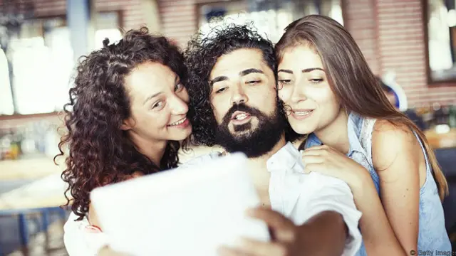 Борода совсем не обязательно привлекает представительниц прекрасного пола