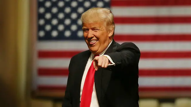 کئی سینییڑ ریپبلکن رہنماؤں نے کہا ہے کہ وہ ٹرمپ کی حمایت نہیں کریں گے بلکہ وہ ان کی کے بجائے ہلیری کلنٹن کو ووٹ دینے کو فوقیت دیں گے۔