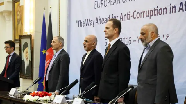 برطانوی وزیر اعظم افغانستان کو’ کمال کا کرپٹ‘ ملک قرار دیا ہے 