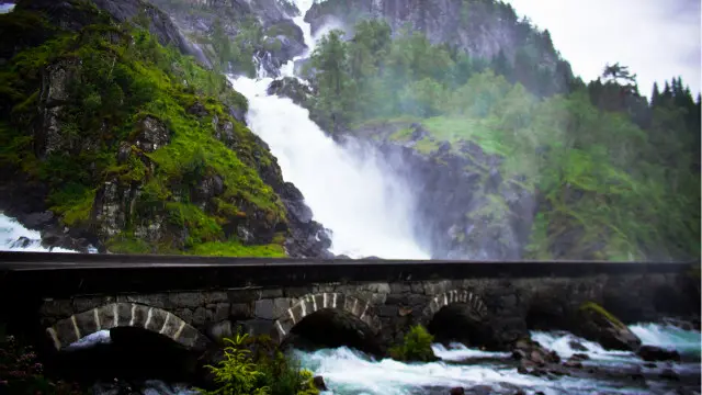 Водоспад Лотефоссен