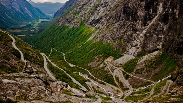 Сходи Тролів