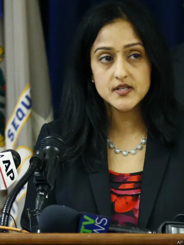 وانیتا گوپتا، عالی‌ترین مقام وزارت دادگستری آمریکا در امور مربوط به حقوق مدنی، از طرف دولت موضع گرفته