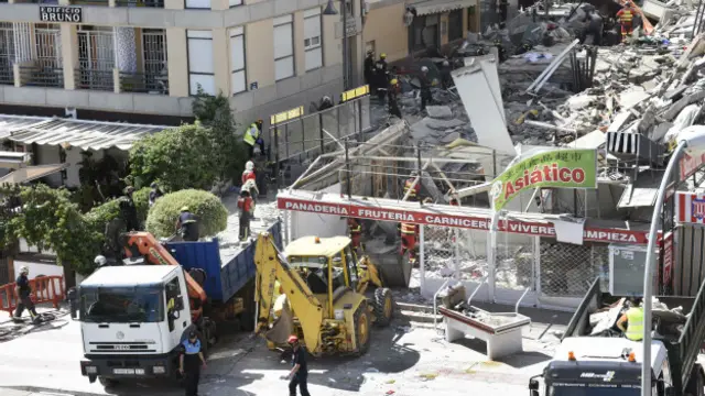En Tenerife, España, colapsó un edificio en una zona residencial en abril. 
