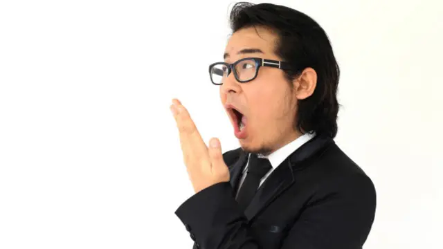 Hay formas muy sencillas para comprobar si te huele el aliento.