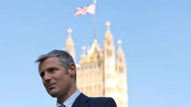 சார்திக் கானிடம் தோல்வியுற்ற ஜாக் கோல்ட்ஸ்மித்