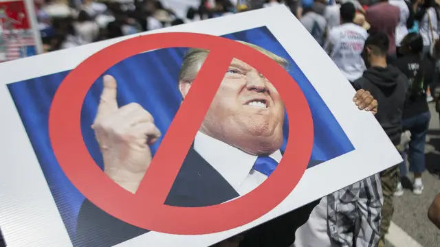 كانت هناك محاولات من قبل معارضي ترامب لإلغاء ترشحه حتى اللحظات الأخيرة في كليفلاند