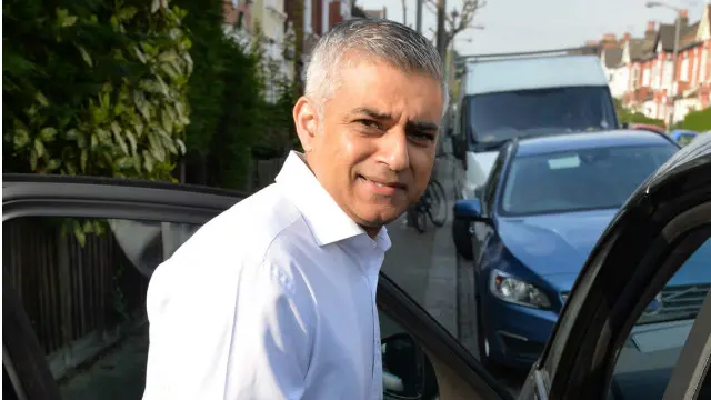 লেবার পার্টির মেয়র প্রার্থী সাদিক খান ব্রিটেনের ইতিহাসে এ যাবৎ সবচেয়ে বেশি ভোটের ব্যবধানে তার প্রতিদ্বন্দ্বীকে পরাজিত করেছেন।