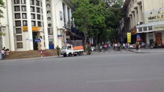 Nhiều khu vực tại Hà Nội bị phong tỏa