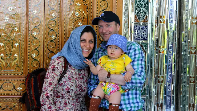 نازنین زغاری ریٹ کلف تھام سن روئٹرز فاؤنڈیشن میں کام کرتی ہیں اور جب وہ چھٹیوں پر ایران گئیں تو انھیں تہران ہوائی اڈے پر حراست میں لے لیا گیا