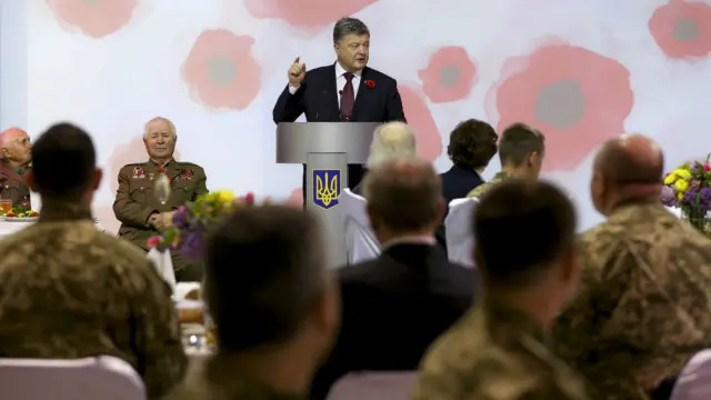 Порошенко: Росія не виграла б війни без українців