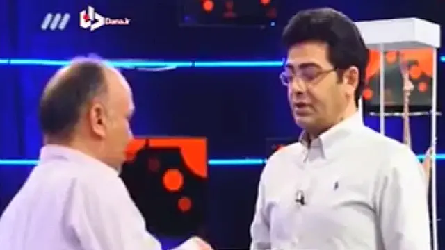 نمایی از برنامه اکسیر که جنجال برانگیز شده است