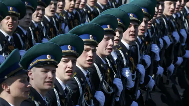 Парад в честь Дня Победы