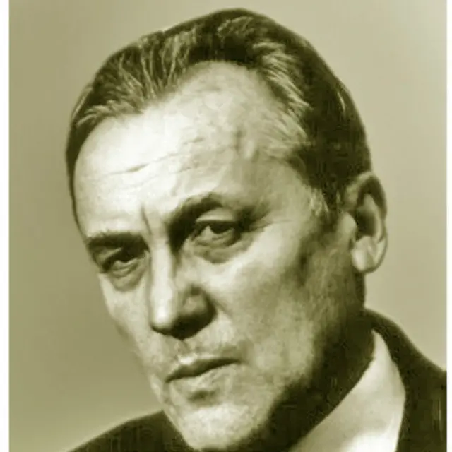 Київський скульптор Василь Бородай, автор монументу, академік, народний художник УРСР і СРСР 