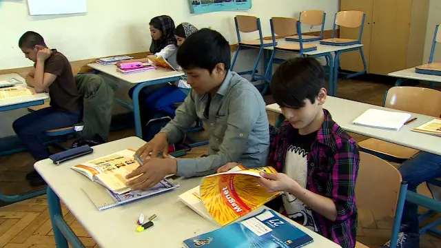 ادار کا منصوبہ ہے کہ پناہ گزینوں کے تمام بچے سکول سے ایک ماہ سے زیادہ مدت تک دور نہ رہیں