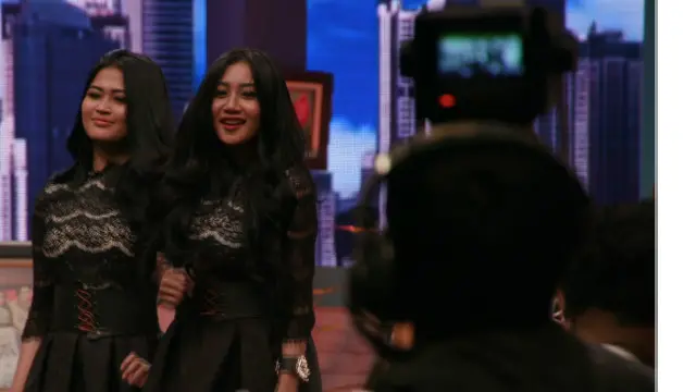 Duo Serigala dikenal akan ‘goyang dribel’ mereka.