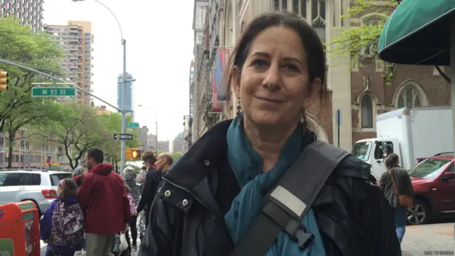 《洛杉矶时报》记者芭芭拉·德米克(Barbara Demick)