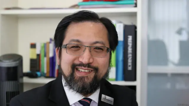 香港灾后心理辅导协会总干事、乐团指挥杜永政