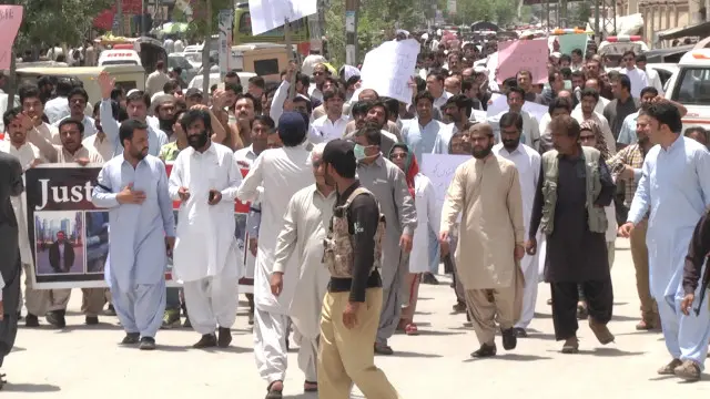 ڈاکٹروں نے یہ مطالبہ کیا کہ اغوا ہونے والے سینیئر ڈاکٹر کو فوری طور بازیاب کرنے علاوہ ان کے دیگر مطالبات تسلیم کیے جائیں