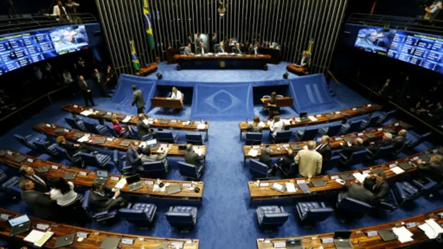 سنای برزیل پس از دو روز مذاکره به تعلیق و محاکمه رئیس جمهوری رای داد